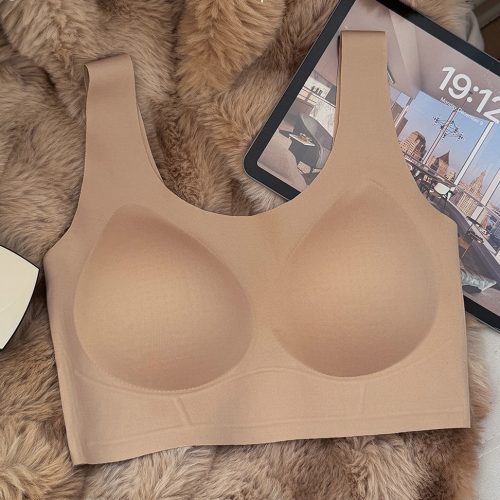 C9B8CA82-0B41-422F-9B52-268D162FACAD