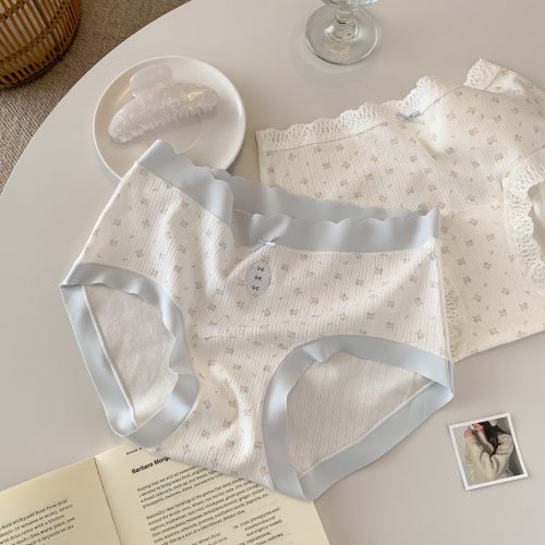 CCEEA5E9-C163-4DB1-96F5-512AAC684524