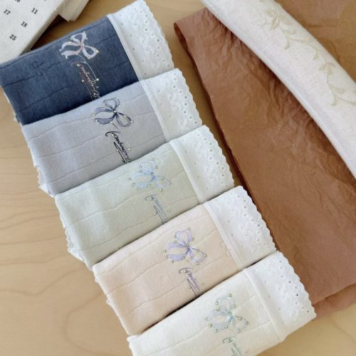 DECEF0BD-0056-440F-93B2-F833F0F9A8AF