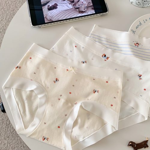 F412E460-4108-40F6-90B8-EA8A6D55D2AE